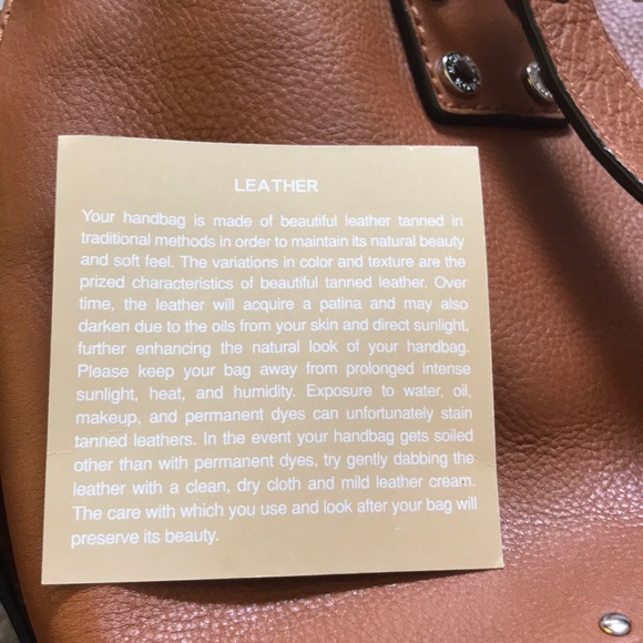 Handbag - Picture 15 of 15